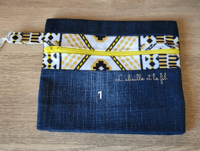 Pochette à soufflet- wax jaune et doré 