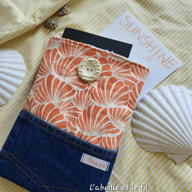 Housse pour livre/ liseuse Feuilles orange 