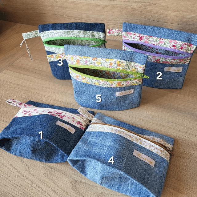 Pochette à soufflet- petites fleurs 
