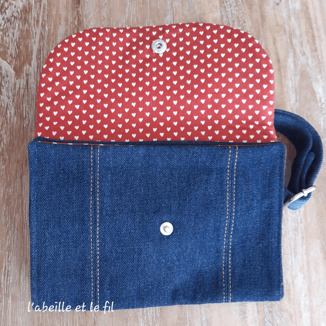 Sac Ceinture en Jean Upcyclé - Coeurs