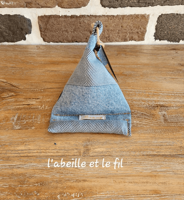 Support de téléphone en jean upcyclé- chevrons